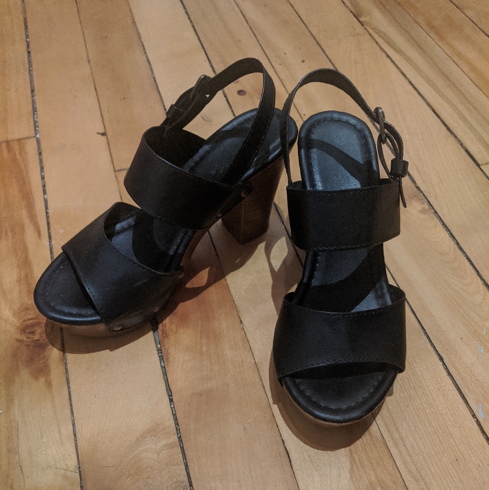Size 5 shoes